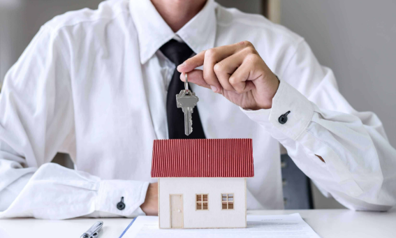 Choosing the Right Real Estate Agent: Your Key to a Successful Home Purchase